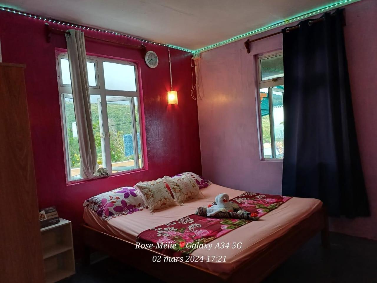 Chez Tonio Magic Ocean View Villa Port South East Eksteriør bilde